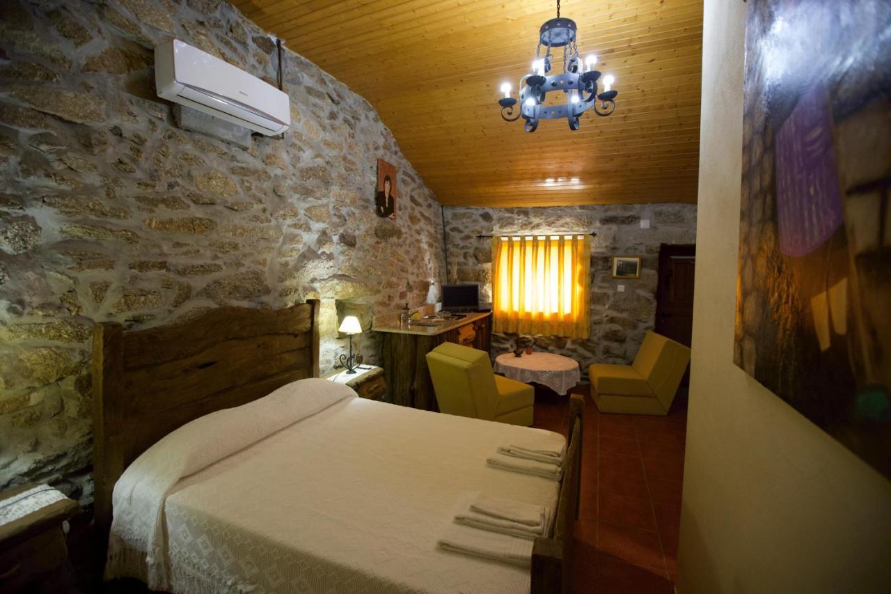 Aldeia Do Codecal Pension Codecal  Buitenkant foto