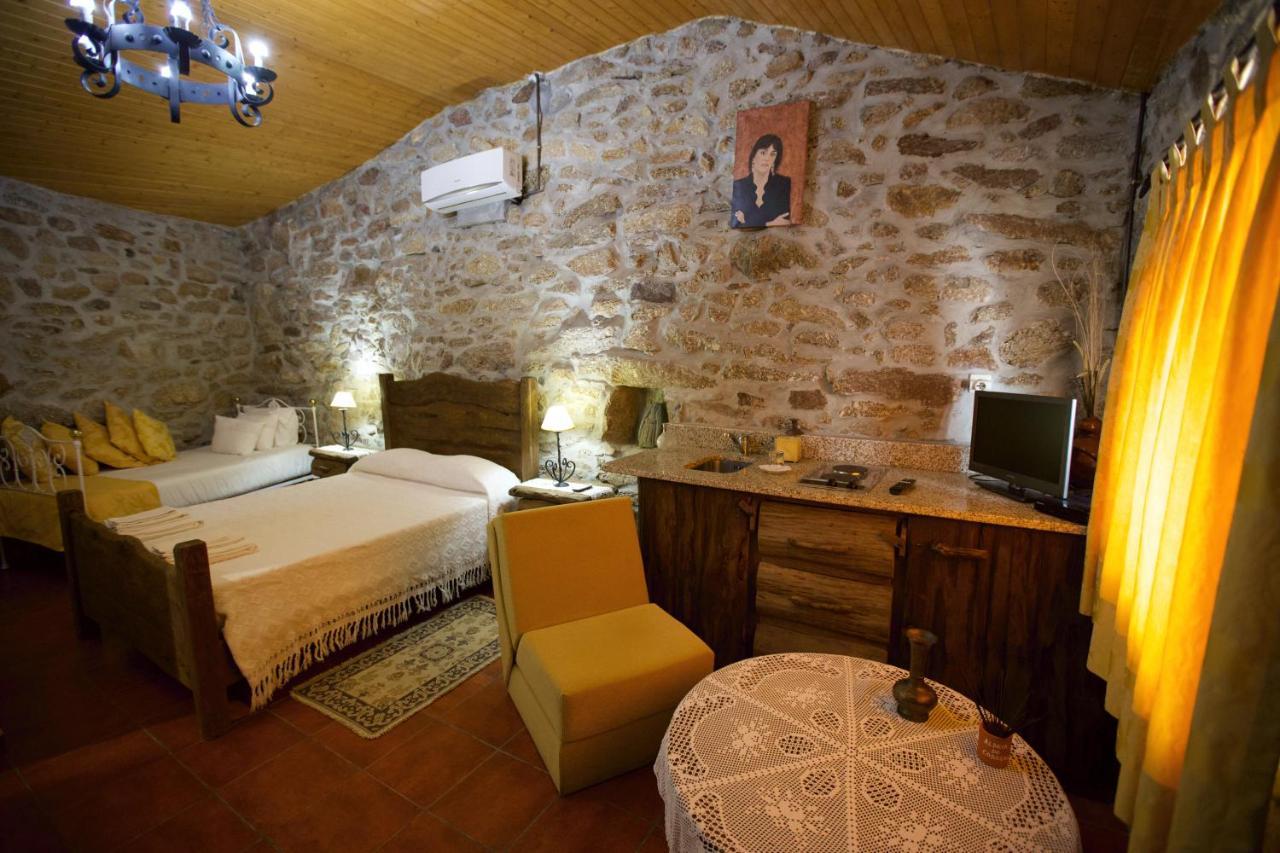 Aldeia Do Codecal Pension Codecal  Buitenkant foto